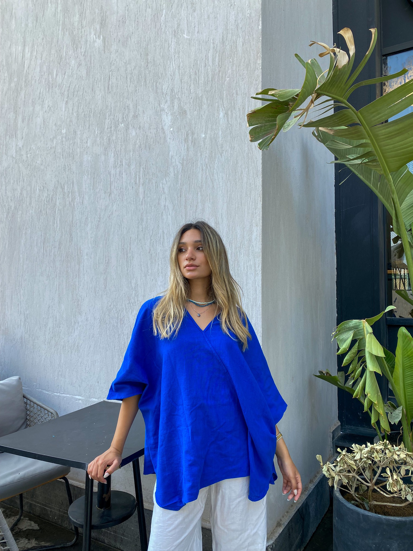 BLUE LINEN BLOUSE